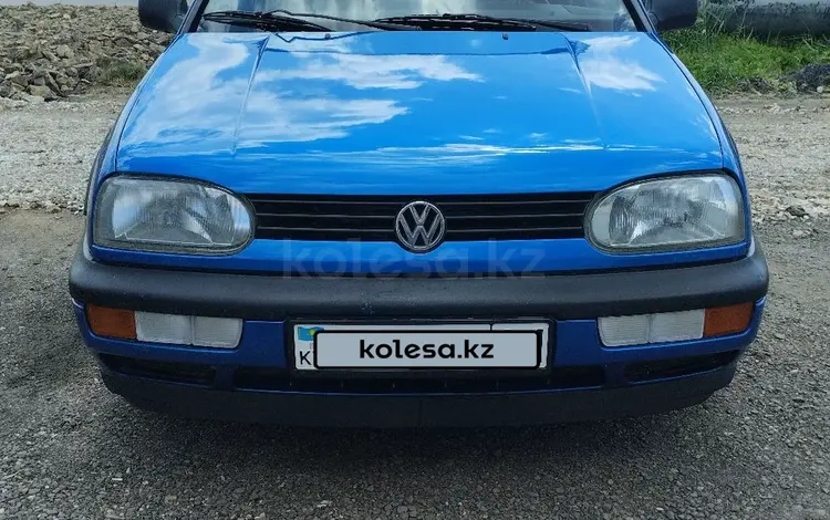 Volkswagen Golf 1993 года за 1 300 000 тг. в Астана
