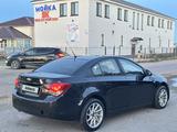 Chevrolet Cruze 2012 года за 2 600 000 тг. в Уральск – фото 2