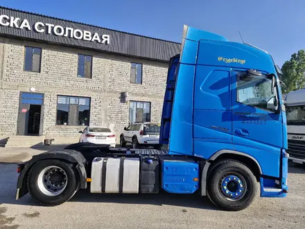 Volvo  FH 2017 года за 21 800 000 тг. в Шымкент – фото 2