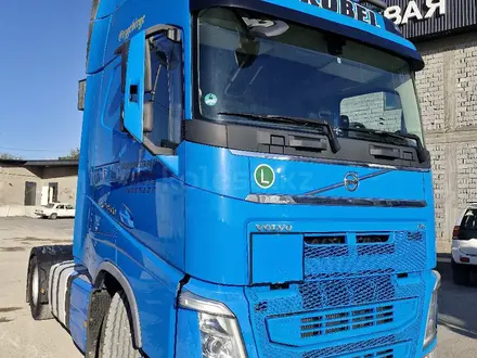 Volvo  FH 2017 года за 21 800 000 тг. в Шымкент – фото 4