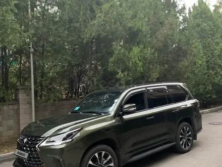 Lexus LX 570 2021 года за 60 000 000 тг. в Алматы