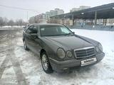 Mercedes-Benz E 230 1996 годаүшін2 700 000 тг. в Байконыр