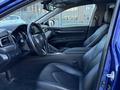 Toyota Camry 2021 года за 12 218 000 тг. в Актобе – фото 5