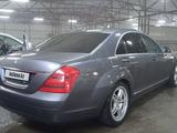 Mercedes-Benz S 350 2007 года за 6 900 000 тг. в Кокшетау – фото 4