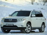 Toyota Highlander 2013 года за 13 000 000 тг. в Алматы