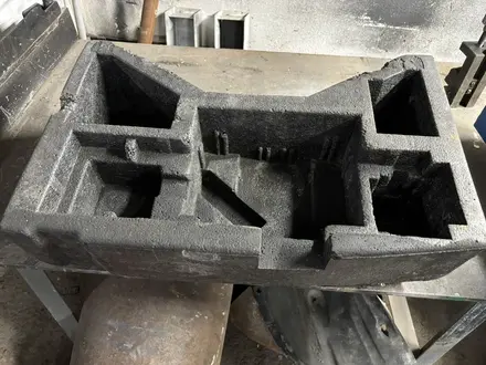 Вкладыш багажника за 22 000 тг. в Усть-Каменогорск