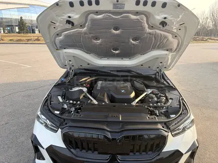 BMW 530 2024 года за 35 000 000 тг. в Алматы – фото 14