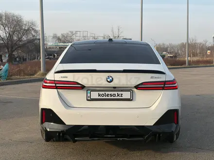 BMW 530 2024 года за 35 000 000 тг. в Алматы – фото 5