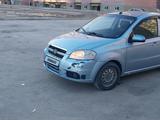 Chevrolet Aveo 2012 годаүшін2 000 000 тг. в Атырау – фото 2