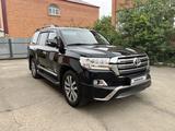 Toyota Land Cruiser 2016 года за 31 000 000 тг. в Уральск – фото 2