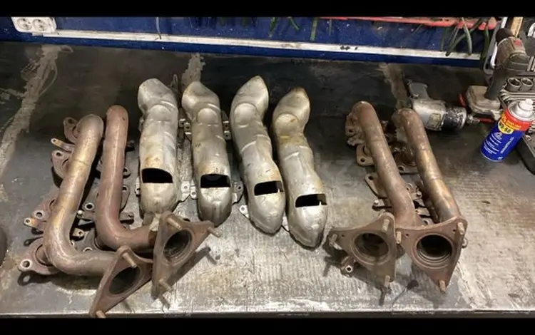 Выхлопные выпускные коллектора 3uz 1uz 2uz за 30 000 тг. в Экибастуз