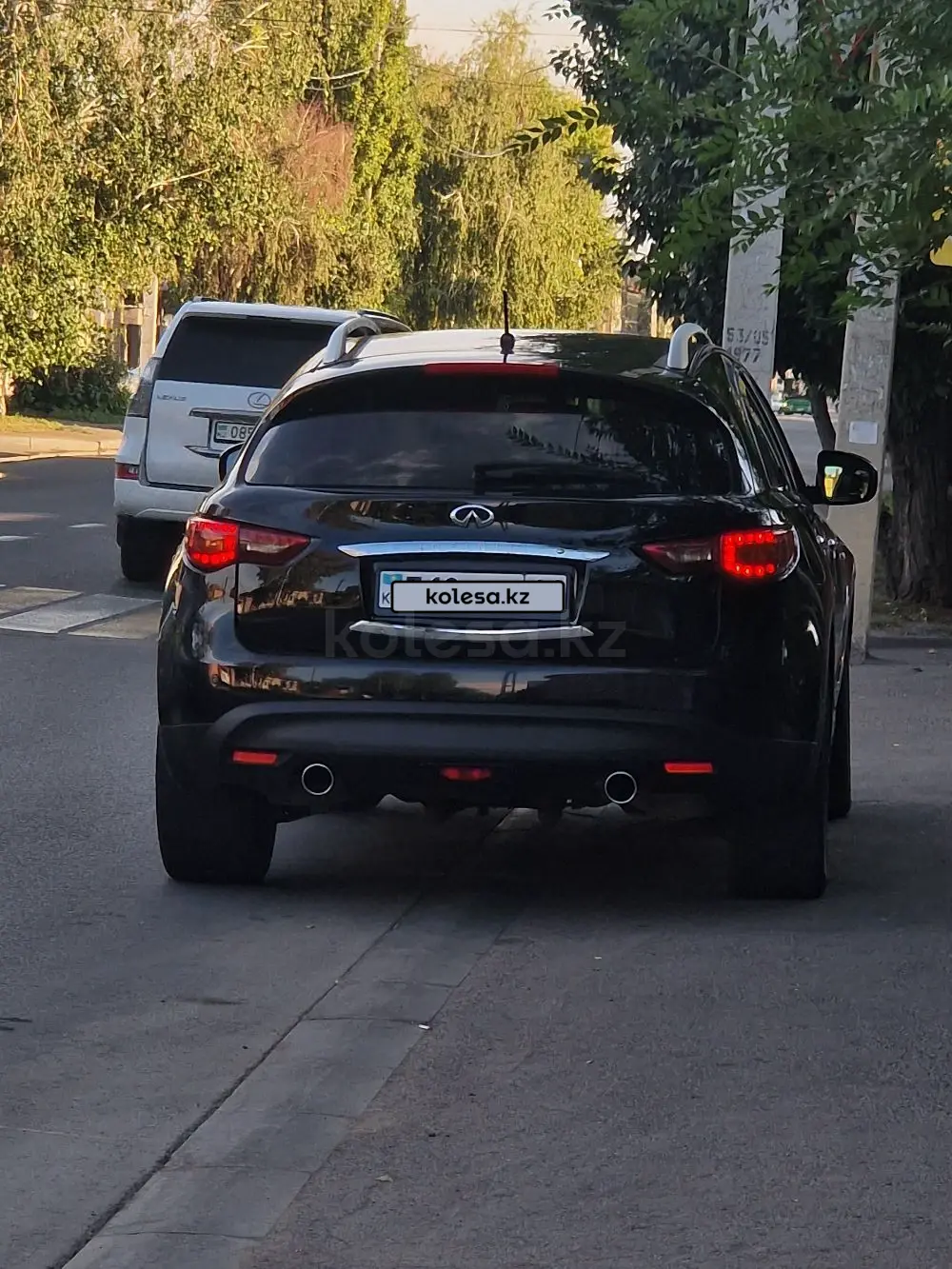 Infiniti FX35, 2008