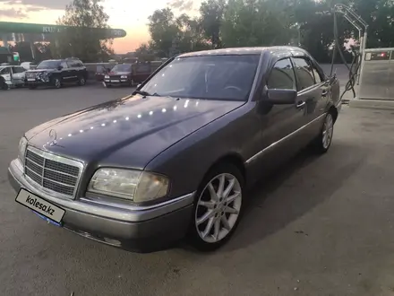 Mercedes-Benz C 280 1995 года за 2 200 000 тг. в Алматы – фото 5