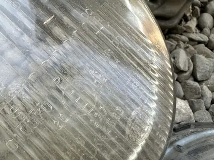 Стекла фары MERCEDES W210 за 8 000 тг. в Шымкент – фото 3