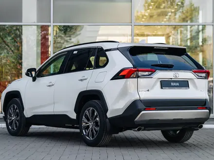 Toyota RAV4 Prestige 2025 года за 18 390 000 тг. в Астана – фото 4