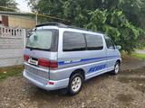 Toyota HiAce Regius 1997 годаfor2 700 000 тг. в Талдыкорган – фото 4