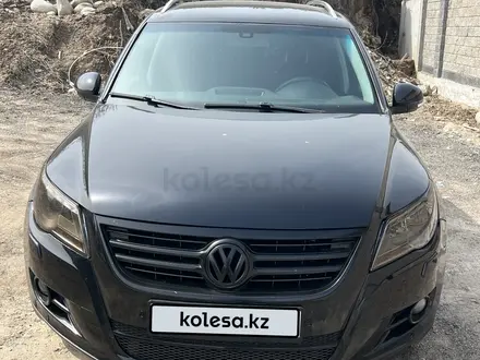 Volkswagen Tiguan 2011 года за 5 500 000 тг. в Алматы