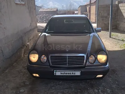 Mercedes-Benz E 230 1996 года за 2 500 000 тг. в Турара Рыскулова – фото 9