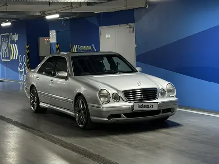 Mercedes-Benz E 55 AMG 2002 года за 12 000 000 тг. в Шымкент – фото 3