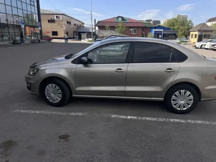 Volkswagen Polo 2016 года за 5 200 000 тг. в Астана – фото 4