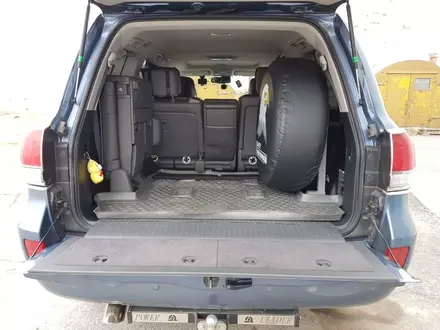 Крепление запасного колеса LX570 за 50 000 тг. в Алматы