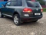 Volkswagen Touareg 2003 года за 4 400 000 тг. в Усть-Каменогорск – фото 5