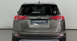 Toyota RAV4 Prestige 2018 года за 10 600 000 тг. в Астана – фото 4