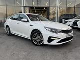 Kia K5 2018 года за 9 800 000 тг. в Шымкент
