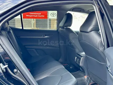 Toyota Camry 2019 года за 16 000 000 тг. в Павлодар – фото 15