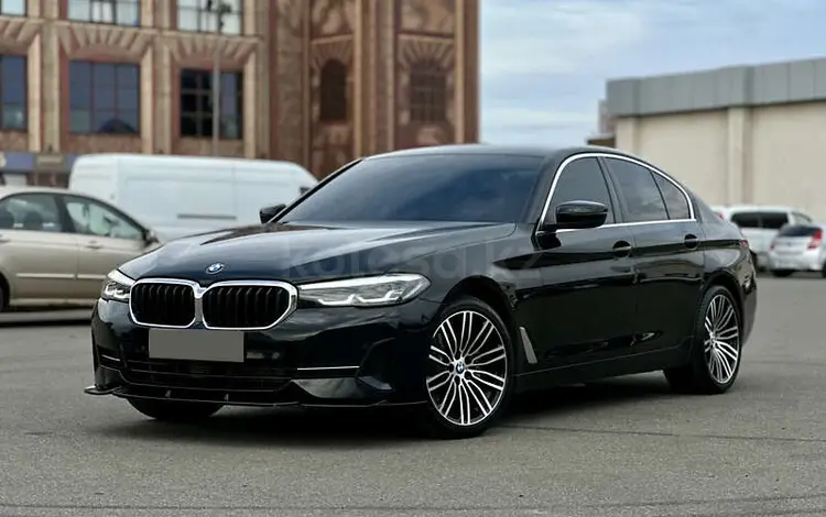 BMW 520 2020 года за 16 800 000 тг. в Алматы