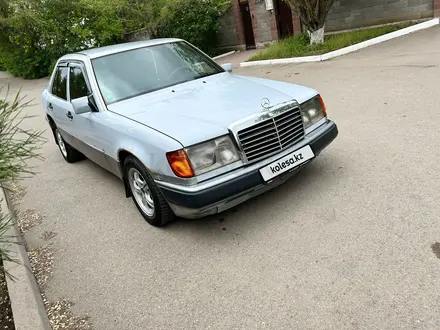 Mercedes-Benz E 230 1991 года за 1 950 000 тг. в Жезказган – фото 3