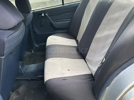 Mercedes-Benz 190 1991 года за 2 500 000 тг. в Астана – фото 8