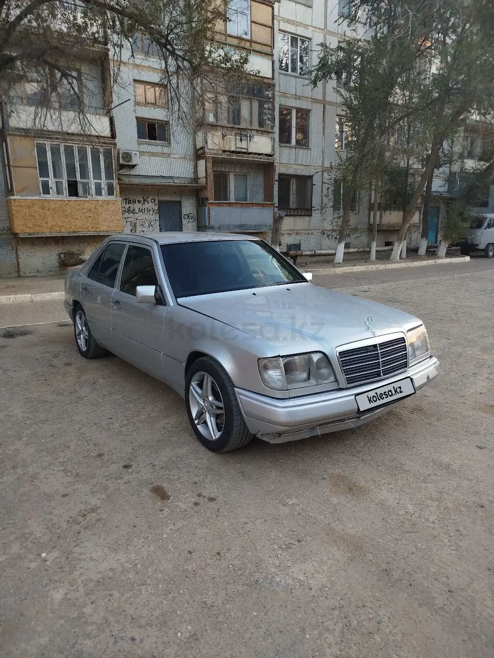 Mercedes-Benz E-Class, 1991