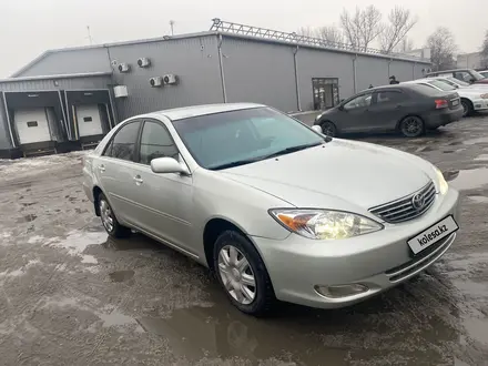 Toyota Camry 2003 года за 5 100 000 тг. в Алматы – фото 3