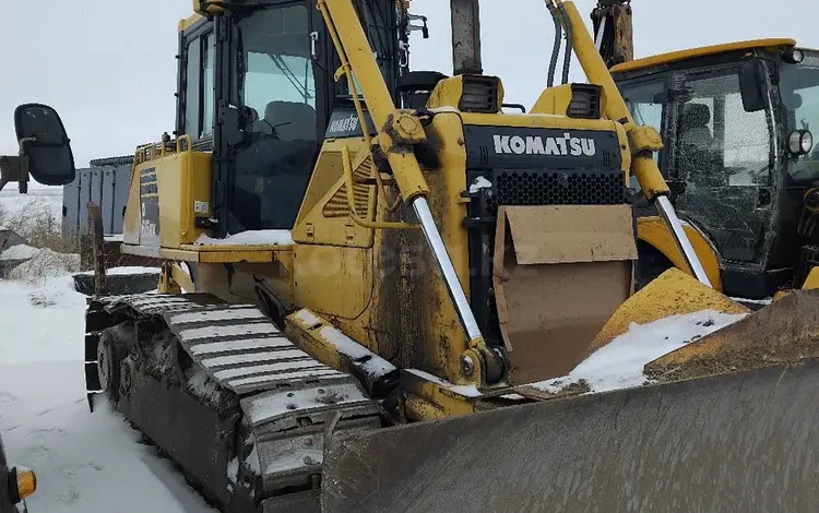 Komatsu  D65 2015 года за 46 000 000 тг. в Петропавловск