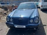 Mercedes-Benz E 230 1998 года за 3 600 000 тг. в Караганда – фото 3