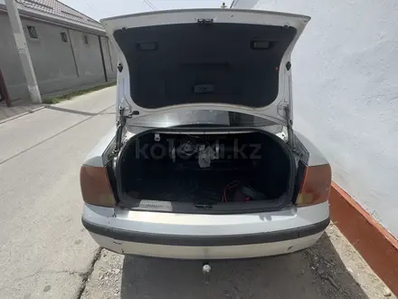 Volkswagen Passat 1997 года за 1 200 000 тг. в Тараз – фото 5