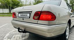 Mercedes-Benz E 280 1997 годаүшін3 420 000 тг. в Караганда – фото 5