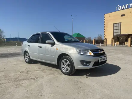 ВАЗ (Lada) Granta 2190 2017 года за 3 500 000 тг. в Уральск – фото 2