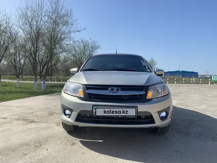 ВАЗ (Lada) Granta 2190 2017 года за 3 500 000 тг. в Уральск