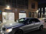 Mercedes-Benz S 320 2000 года за 3 600 000 тг. в Алматы – фото 5