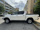 Toyota Hilux 2018 годаfor16 900 000 тг. в Актау – фото 3