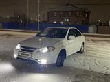 Chevrolet Lacetti 2023 годаfor6 900 000 тг. в Атырау