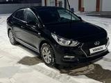 Hyundai Solaris 2017 года за 6 800 000 тг. в Актау