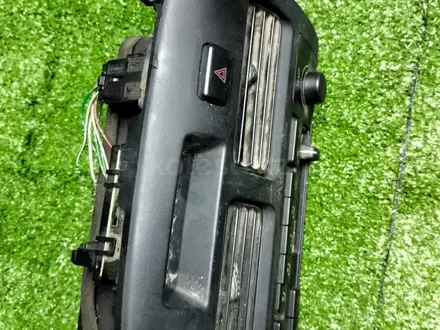 Выключатель печки на toyota vista sv40, Тойота Виста св40 за 15 000 тг. в Алматы