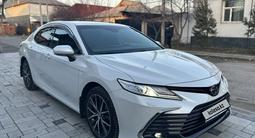 Toyota Camry 2021 года за 16 500 000 тг. в Шымкент – фото 4