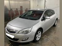 Opel Astra 2013 годаүшін5 500 000 тг. в Актобе