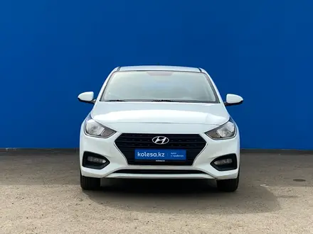 Hyundai Accent 2017 годаүшін7 040 000 тг. в Алматы – фото 2