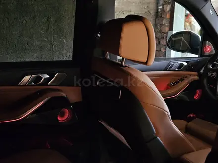 BMW X5 2023 года за 42 000 000 тг. в Караганда – фото 28