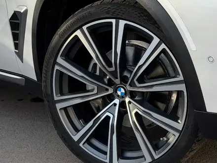 BMW X5 2023 года за 42 000 000 тг. в Караганда – фото 3